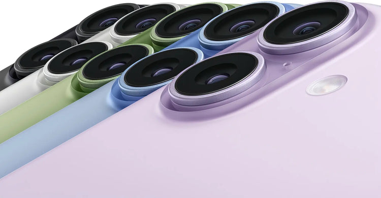 Funda para iPhone 17: iPhone 13 Pro en acabados pastel mate con triple cámara trasera plateada