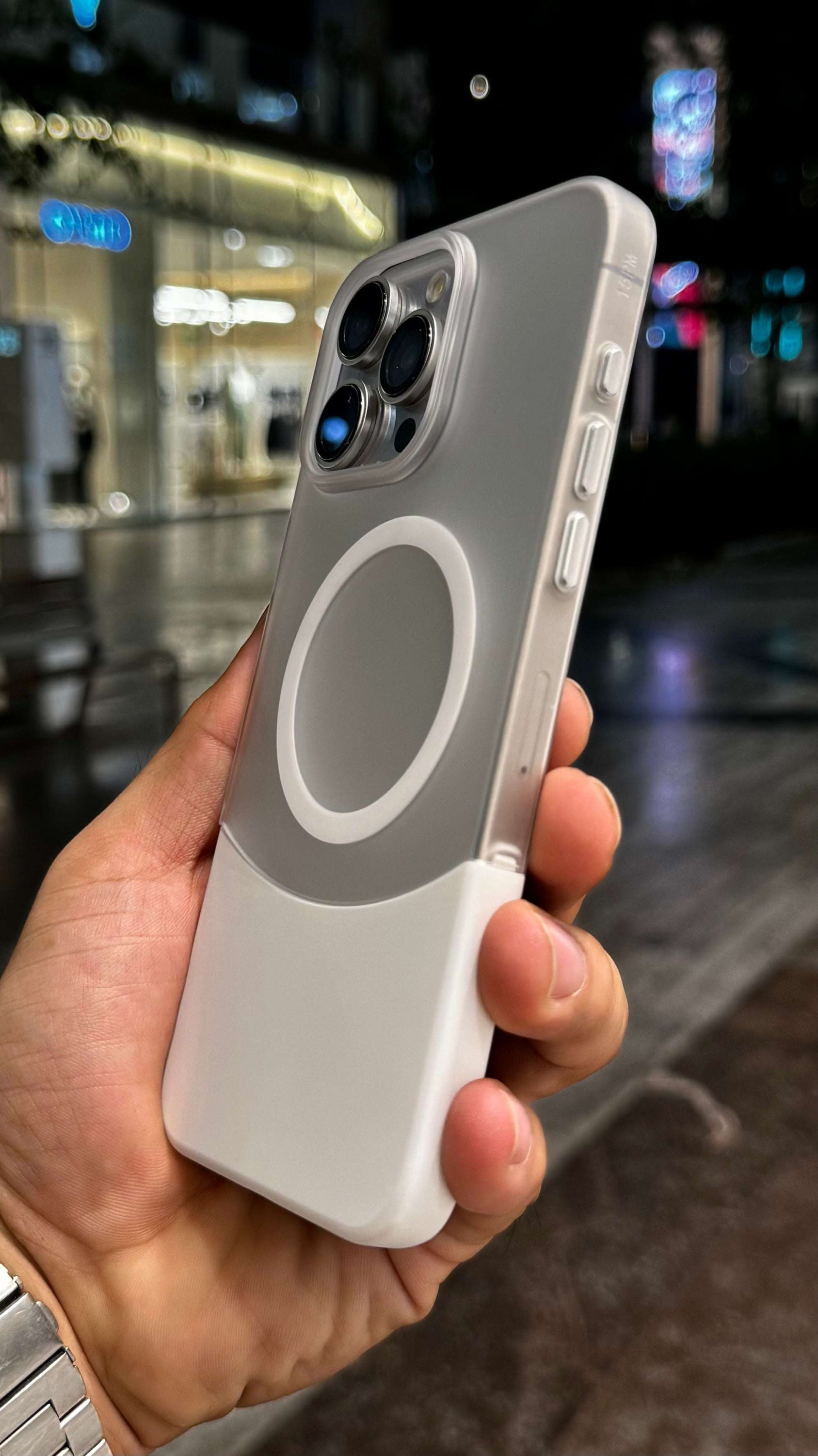 White Ultra Case
